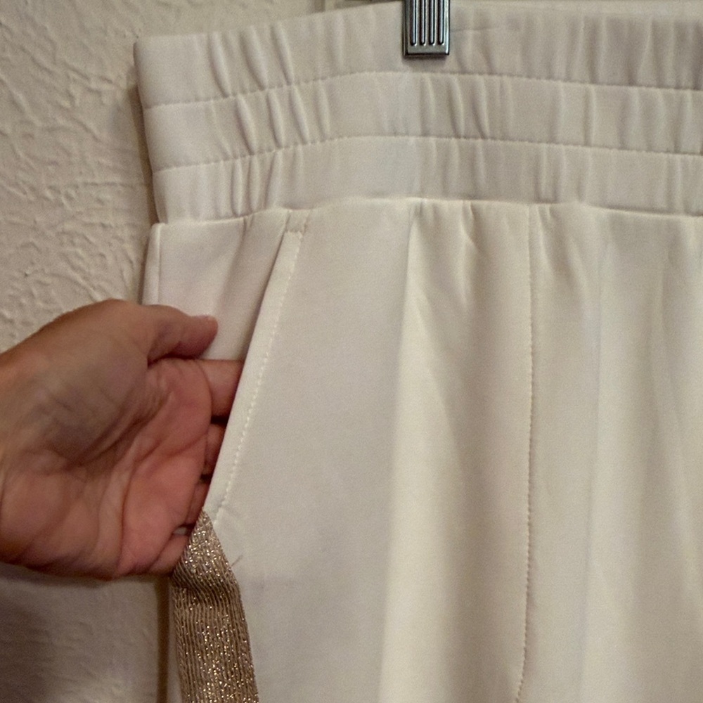 πββοΈπββοΈπββοΈBOGOHOπββοΈπββοΈπββοΈCream Wide-Leg Lounge Pants with Gold Side Stripe - Picture 5 of 12